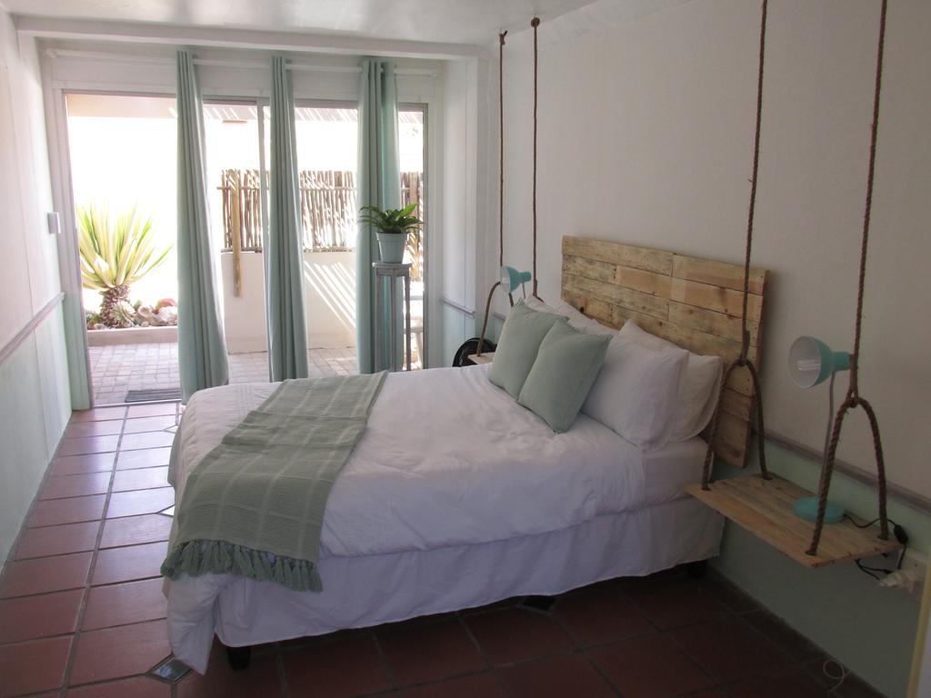לאנגבאן Due South Guest House מראה חיצוני תמונה
